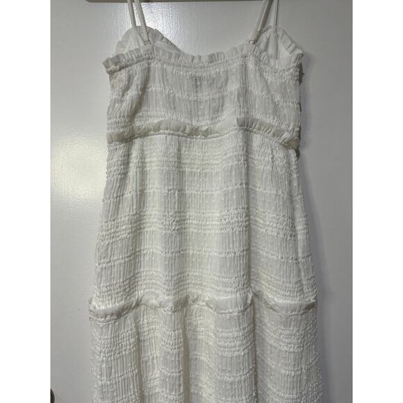 Lost + Wander Calla Lily White Tiered Midi Dress Sz Medium NWT Feminine Romantic - Picture 11 of 14
